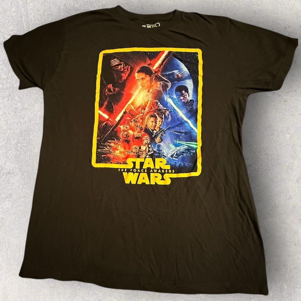 Star Wars Galaxy Premiere Collection The Force  Awakens Short Sleeve Tee Large